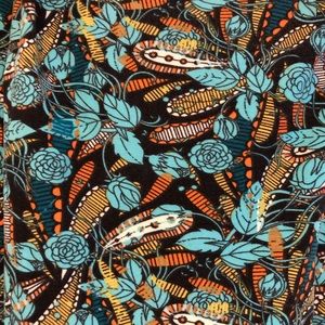 Gorgeous Lularoe floral TC Leggings